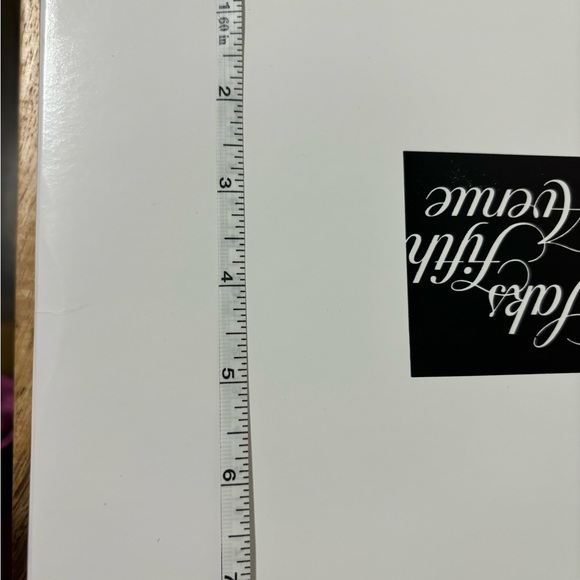 Authentic Saks Fifth Avenue Empty Gift Box - Picture 4 of 7